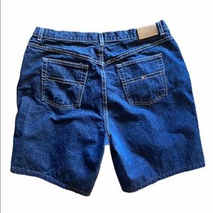 HILFIGER LONG DENIM SHORTS